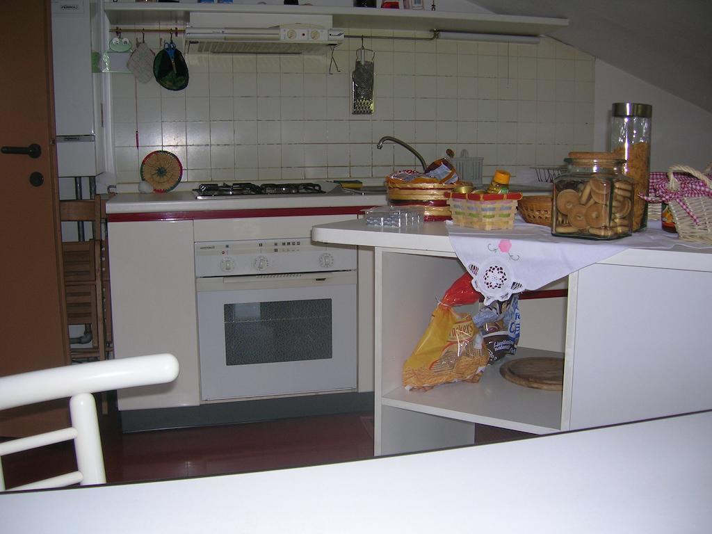 Mansarda Raggio Di Sole Bed and Breakfast Verona Værelse billede